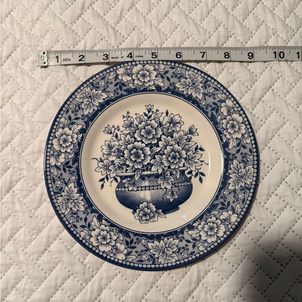 Stafford Blue and White Floral Dinnerware Set - Picture 5 of 6